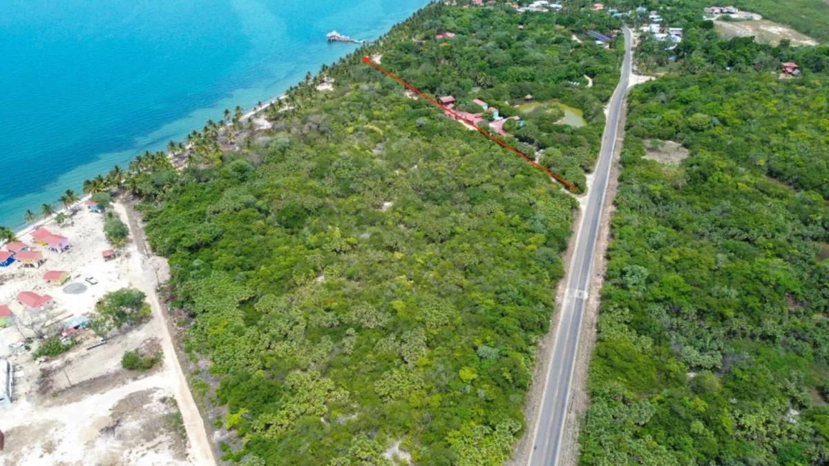 Prime Parcel in the Hopkins Hotel Zone, Offering Exceptional Potential - Photo 8