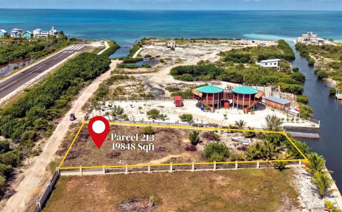 Half-acre Canal Front Lot - South Island - Photo 2