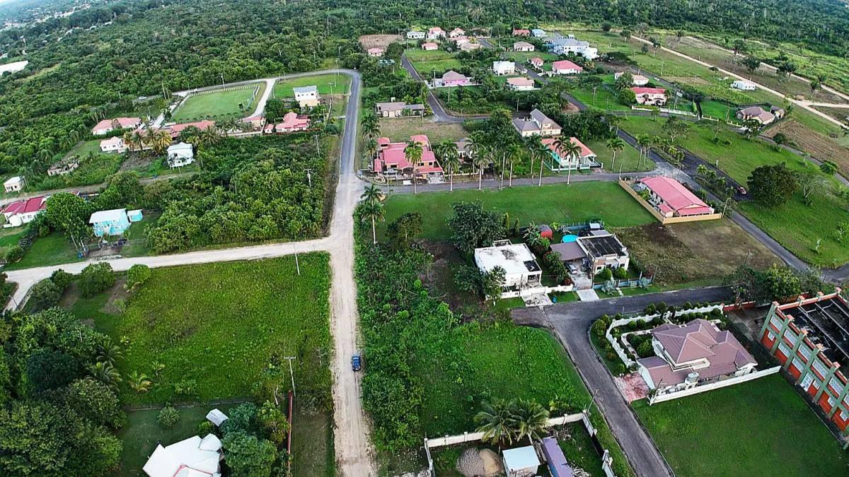 Exclusive Opportunity in Prestigious University Heights Belmopan - Photo 6