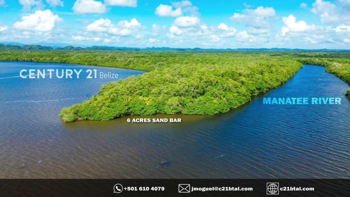 90 ACRES ALONG MANATEE RIVER AND WESTERN LAGOON, BELIZE DISTRICT - Photo 2
