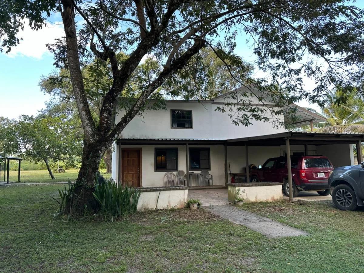 Pack your bags!! 4 Acres with fully furnished home ready to move in!!