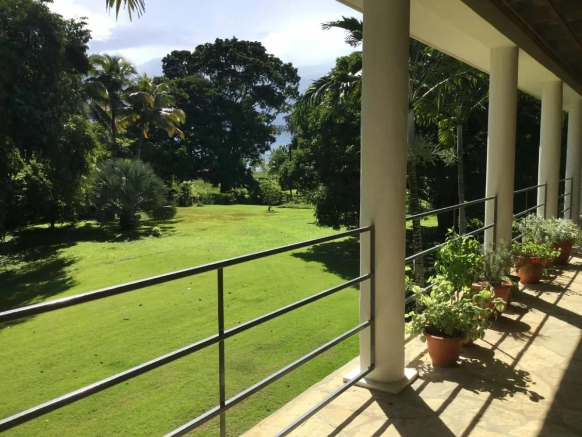 Luxury Tropical Retreat Near the Coast – Cattle Landing Village - Photo 8