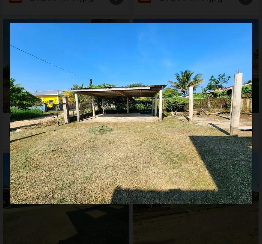 2-Story house on 2 expansive lots in Punta Gorda Town - Photo 7