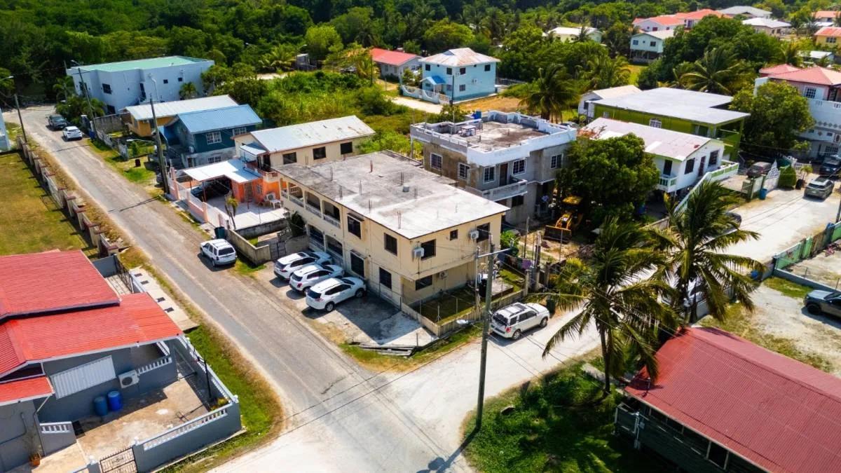 4 Unit Investment Property With Expansion Potential | Belama Phase 2 - Photo 8