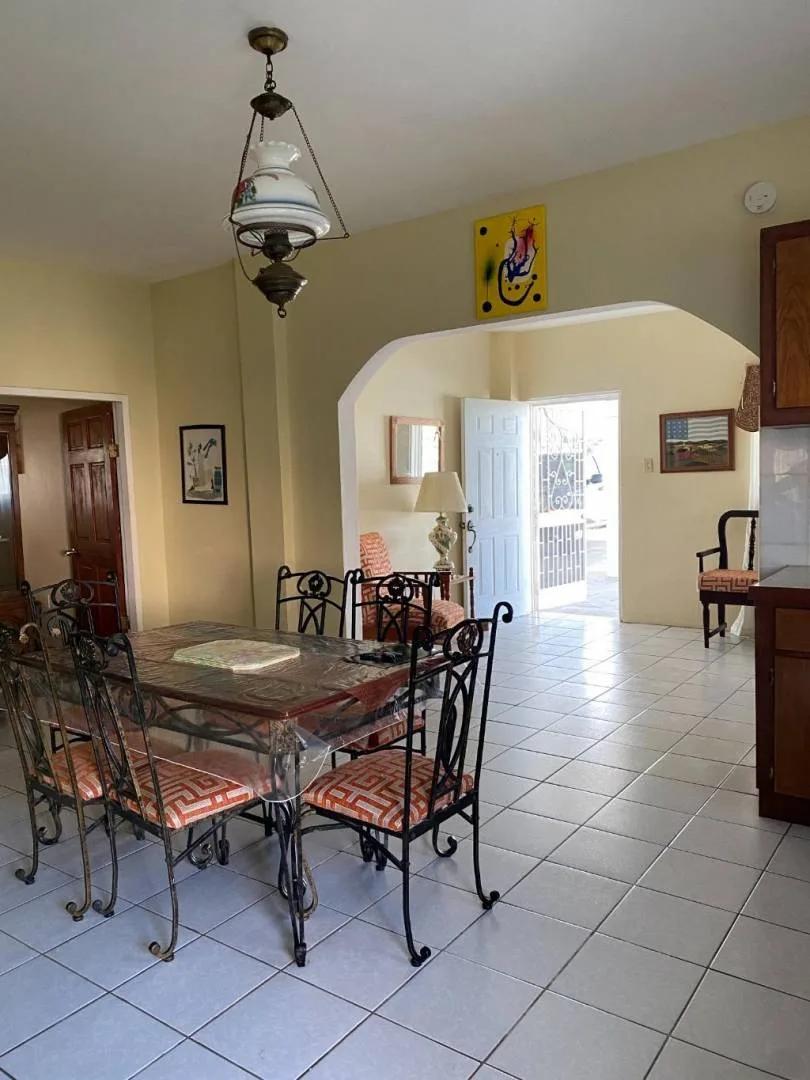 Lower flat in Bella Vista for Rent