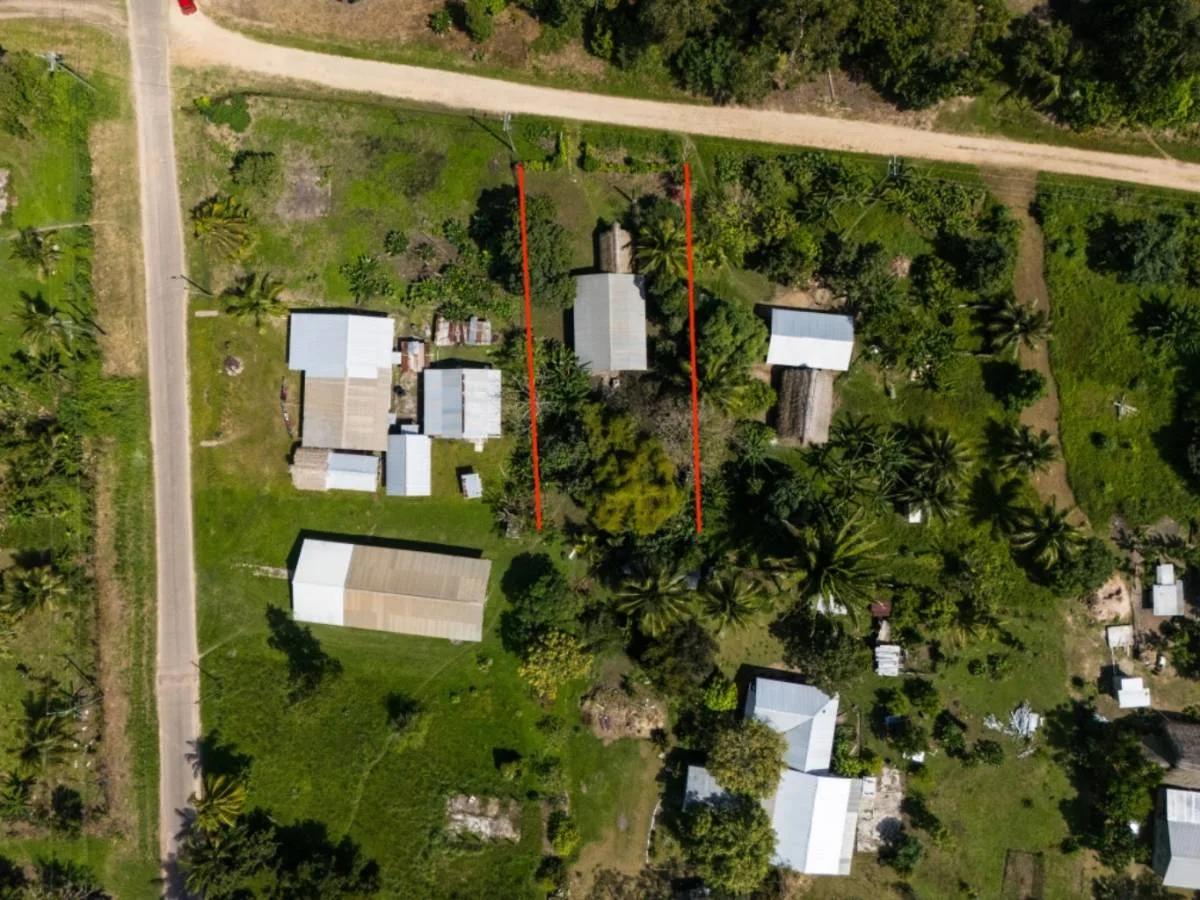 Fixer-Upper Home in Maya Mopan - Photo 4