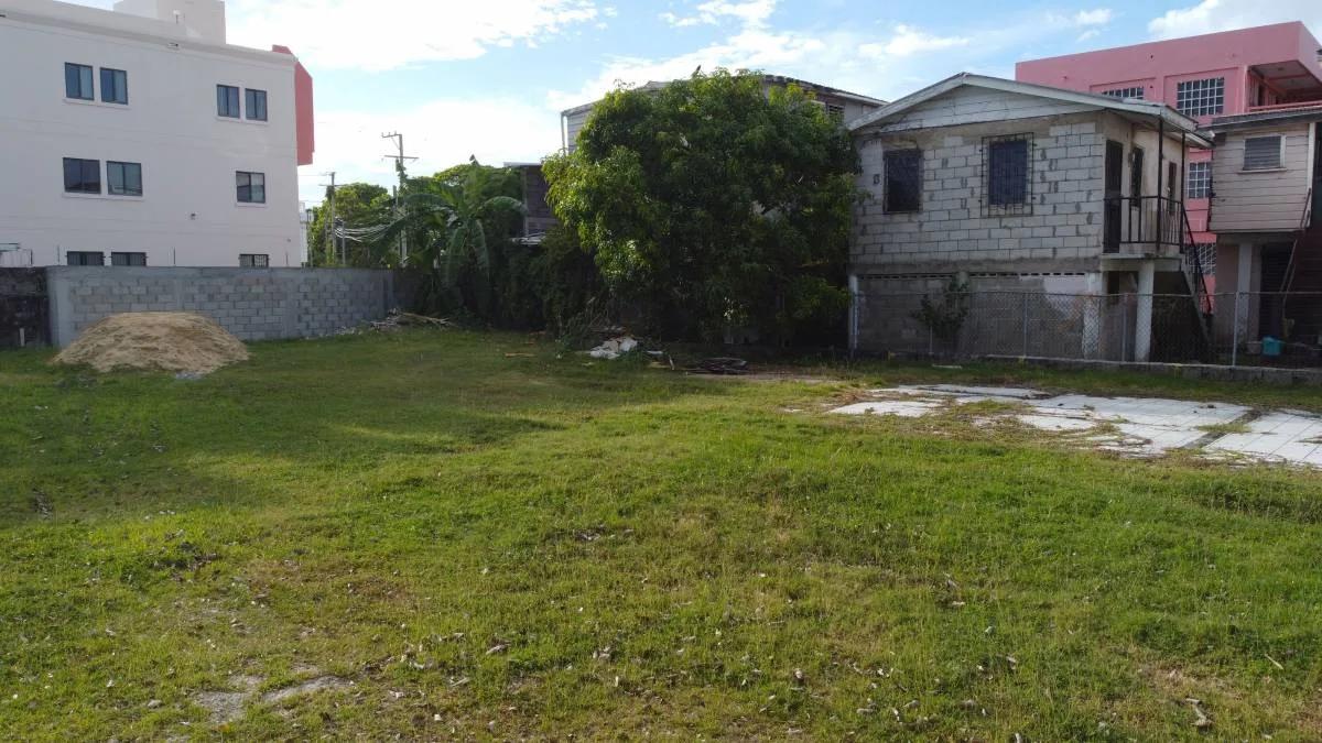 Mega Commercial Property in the Heart of Downtown Belize City - Photo 4