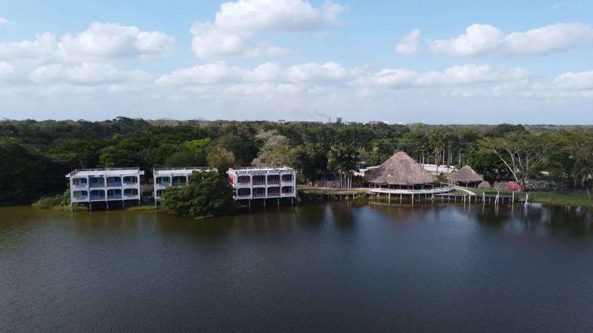For Sale ecofriendly Lamanai Landing Hotel and Marina nestled over the serene new lagoon - Photo 2
