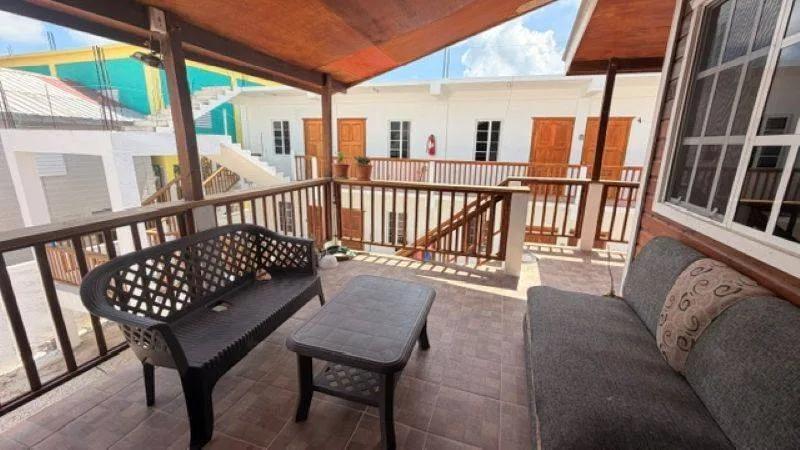 Lovely 3-Bedroom Home with 14 Rental Units | Bahia, Puesto Del Sol Neighbourhood - Photo 8