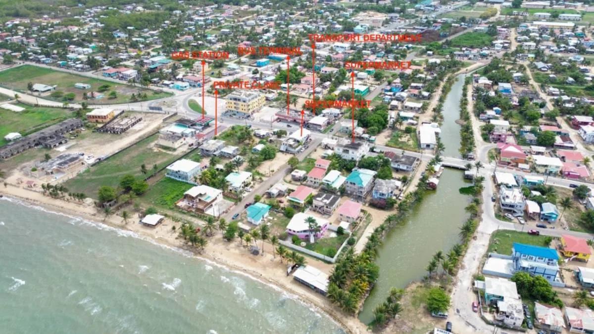 Beachfront Sanctuary in Dangriga Town - Photo 4