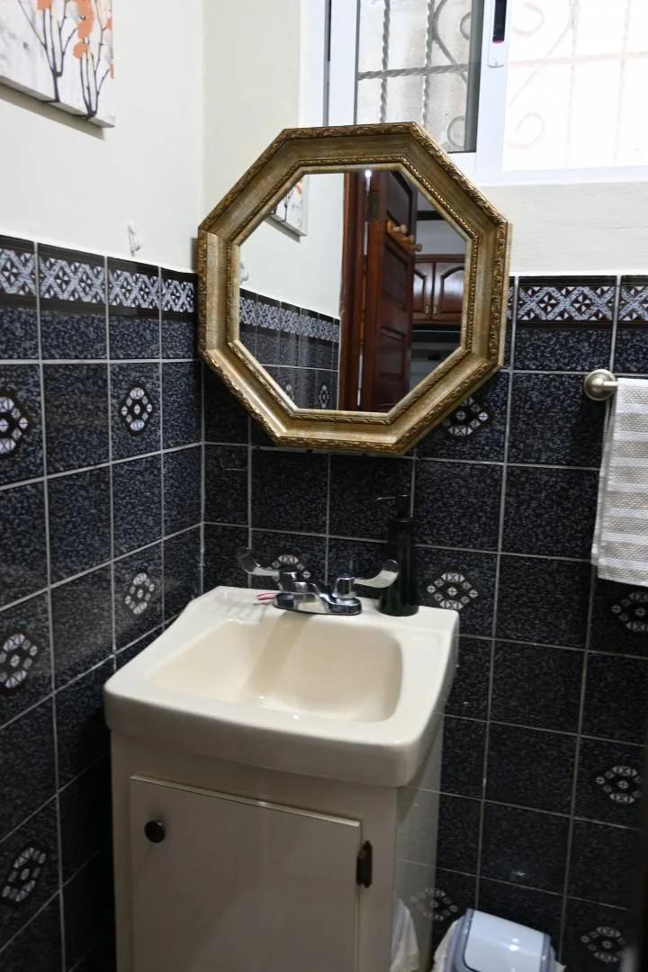 Duplex home in the heart of Downtown! - Photo 7