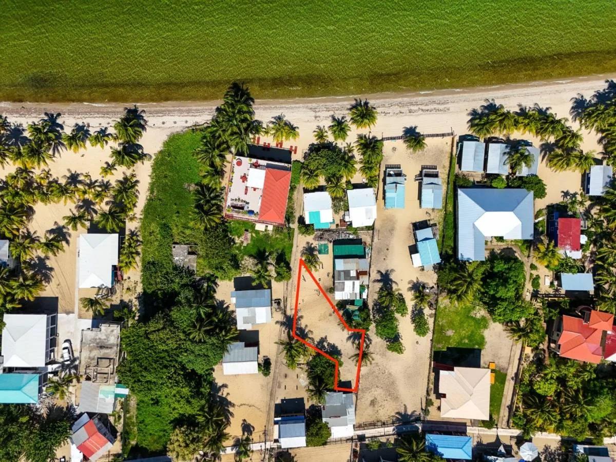Unique Shaped Lot in Placencia Village - Photo 5