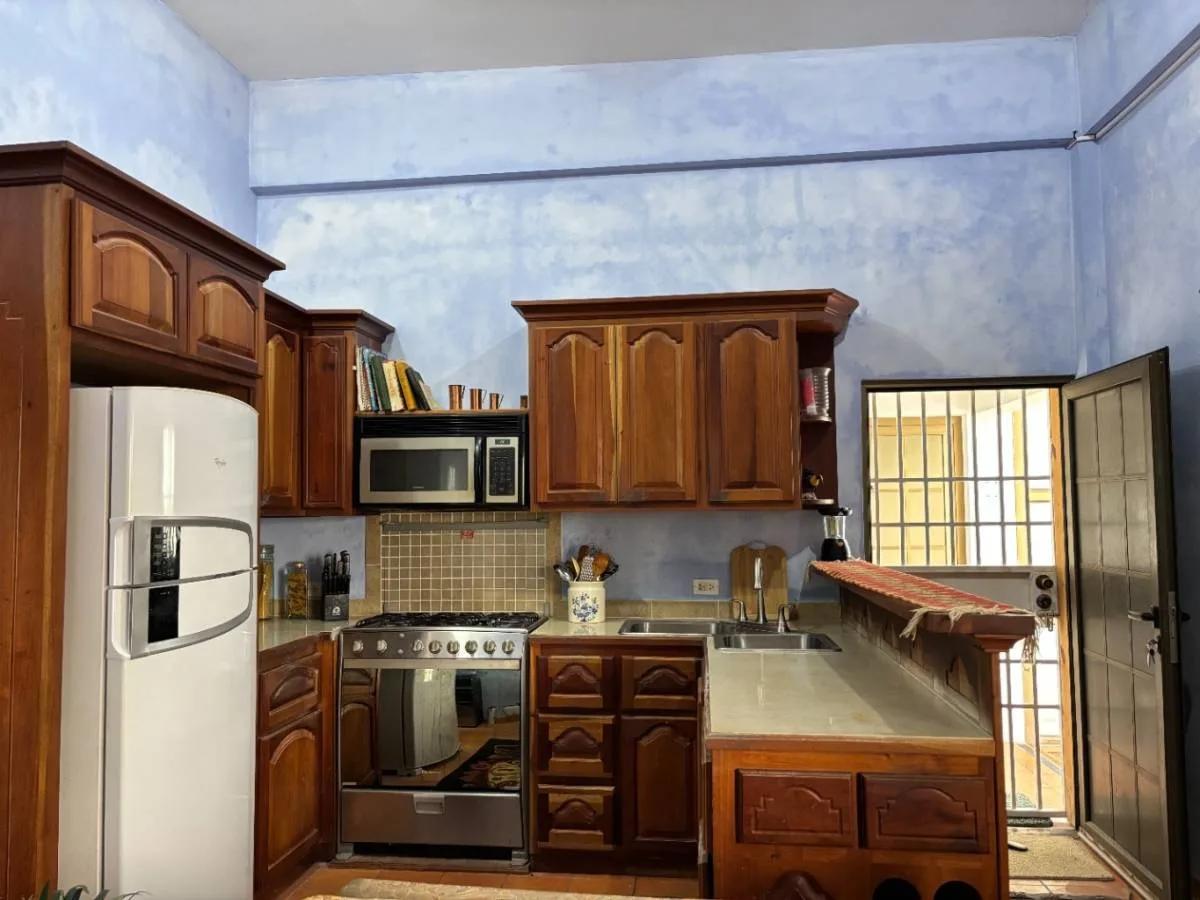 1-Bedroom Condo in Caye Caulker Village With Private Rooftop & Breathtaking Sea Views - Photo 4